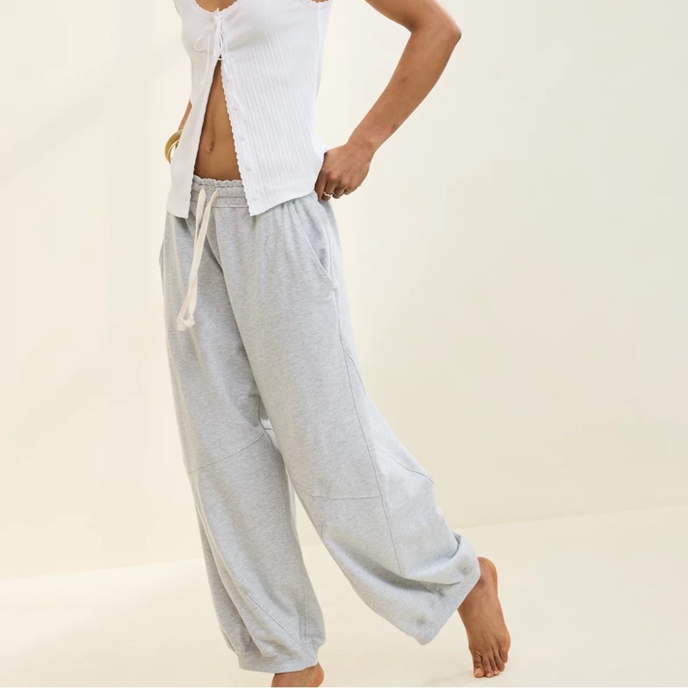 Aerie Baggy Barrel Leg Fleece Pant